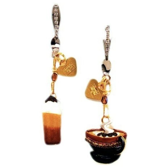 Lunch at the Ritz Dangling Earrings Snackuccino Whimsical Jewelry - Picture 1 of 1